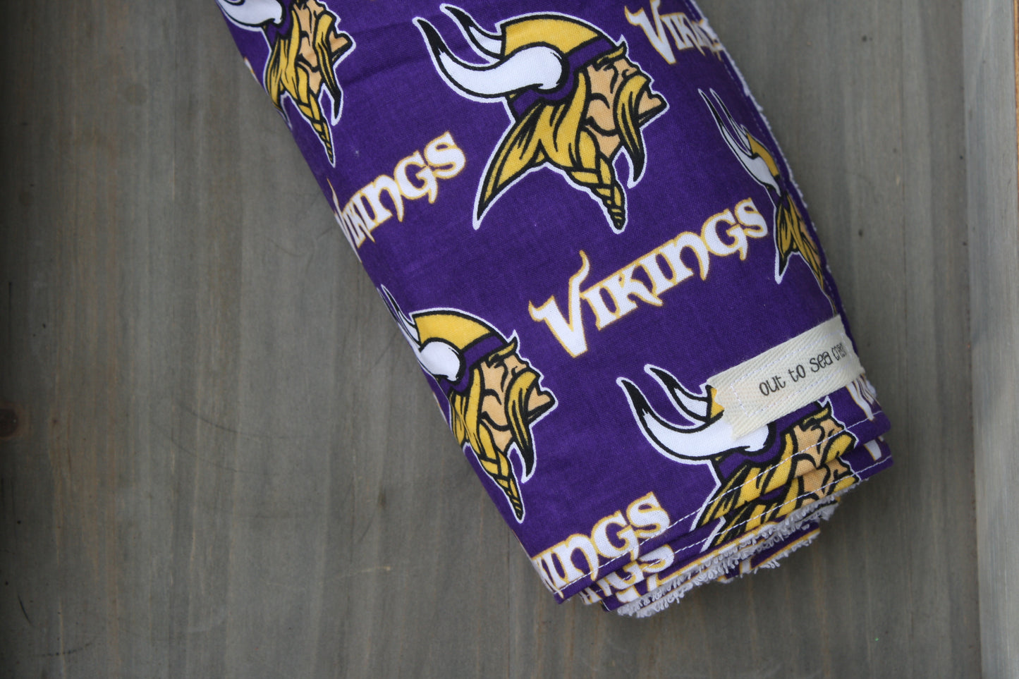 Minnesota Vikings snap together towel set