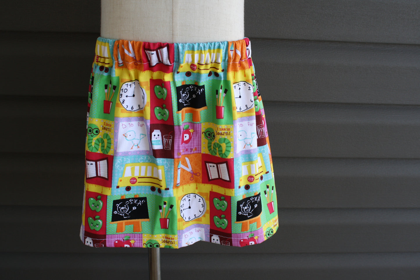 I like to learn kids skirt size 4